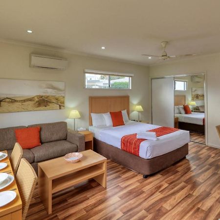 Chinchilla Motor Inn Ngoại thất bức ảnh