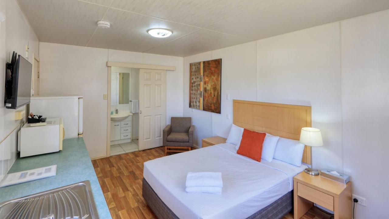 Chinchilla Motor Inn Ngoại thất bức ảnh